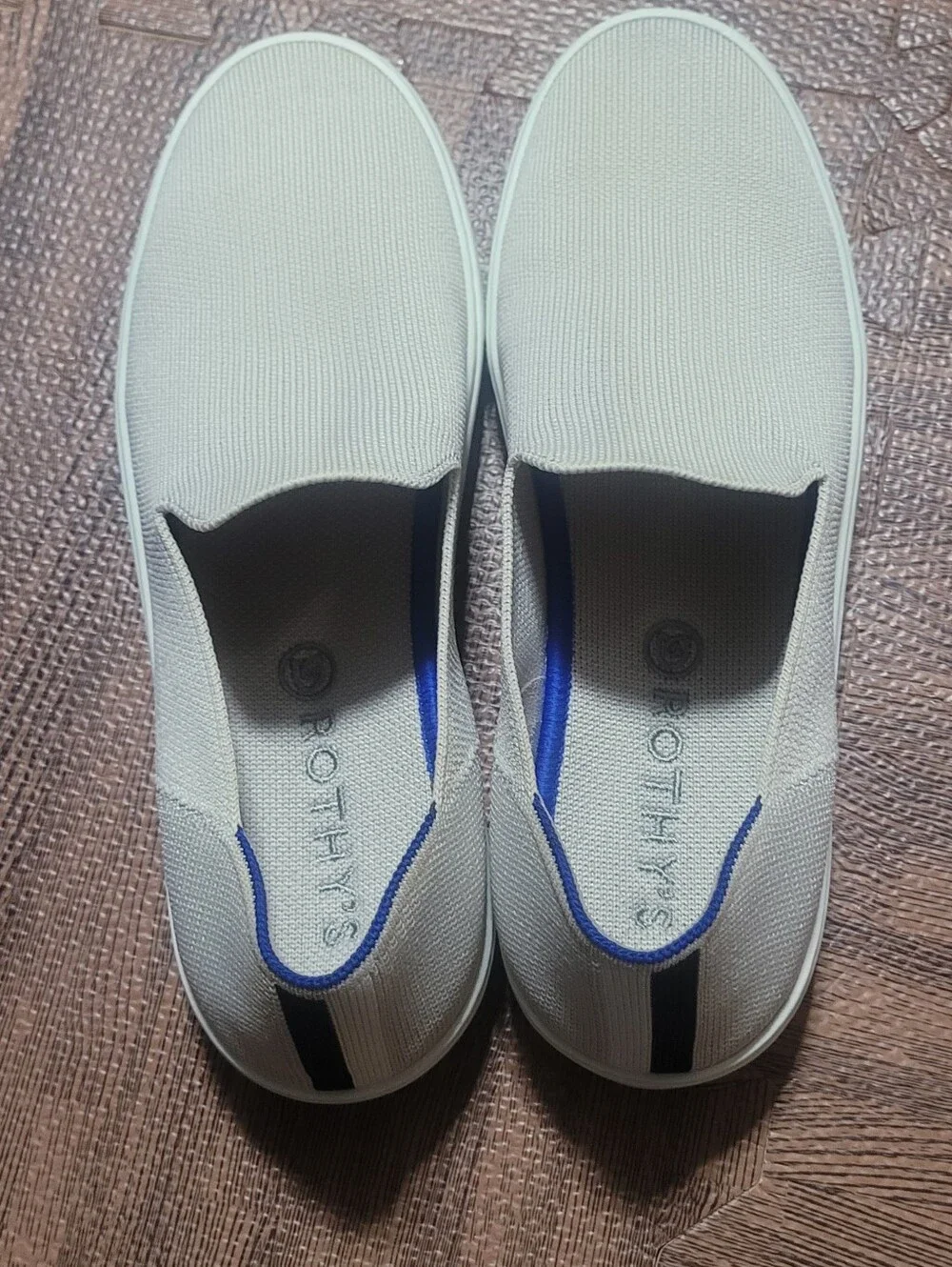 Rothys The Original Slip On Sneaker Beige Sand Women’s Size 9.5 Comfort Shoes